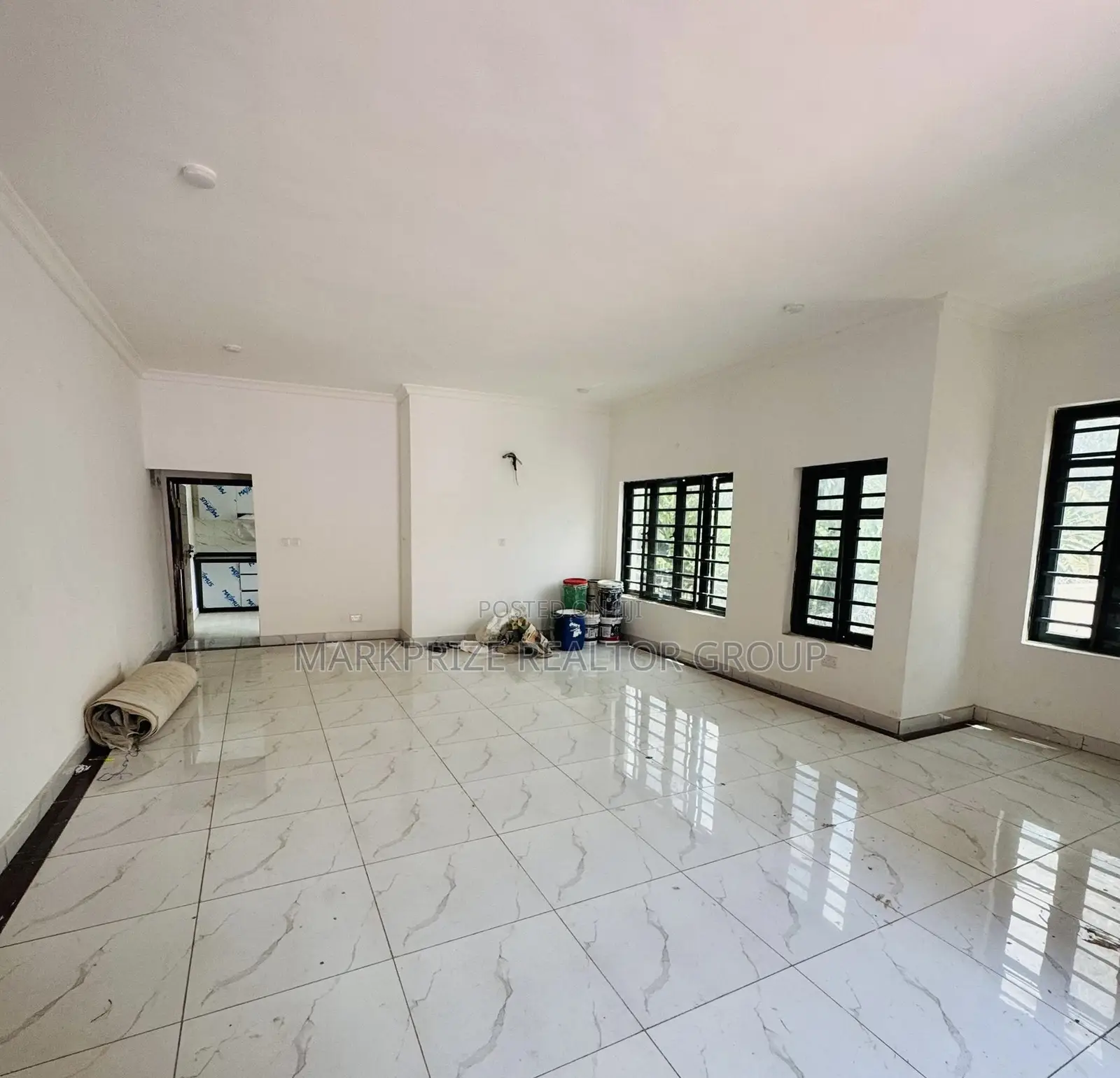 4bdrm Duplex in Adeniyi Jones Lagos for sale in Adeniyi Jones