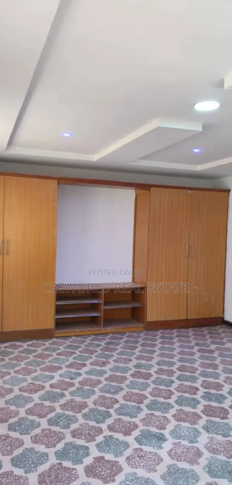 6bdrm Duplex in Oluyole Estate for rent in Oluyole Estate