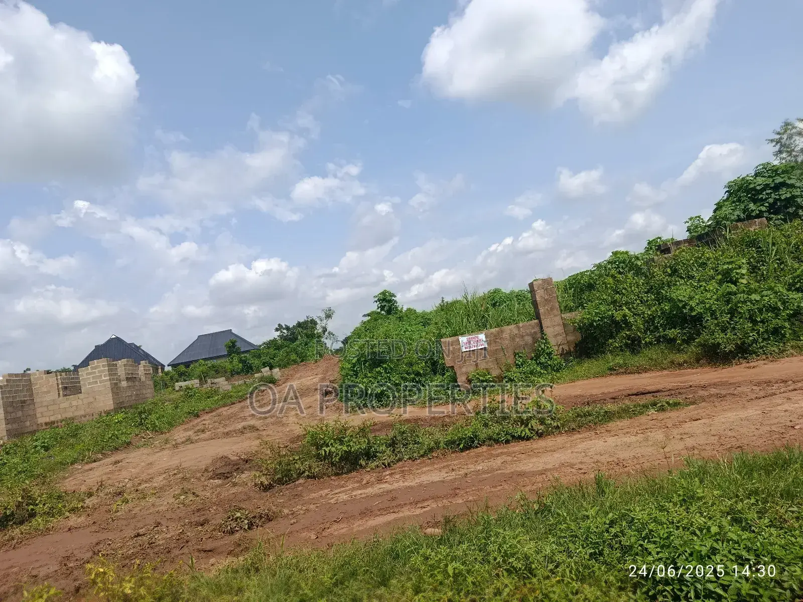 Acres for Sale After Lifeforte,Apete - Ido Rd, Ibadan in Ibadan