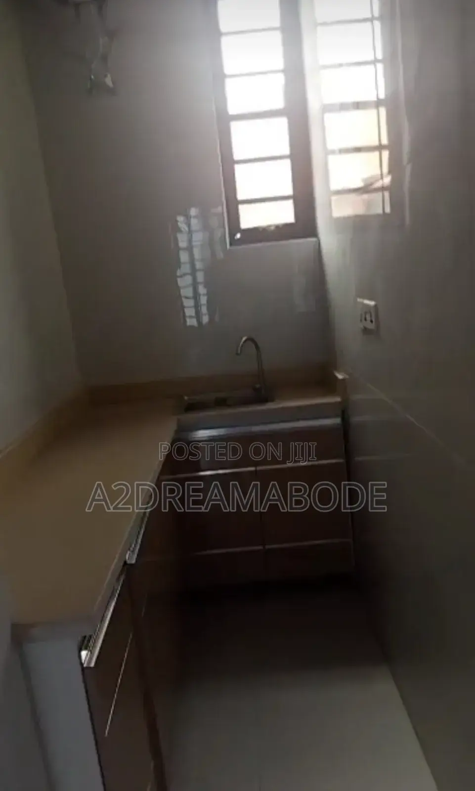 5bdrm Duplex in Omole Phase 1, Ikeja for sale in Ikeja
