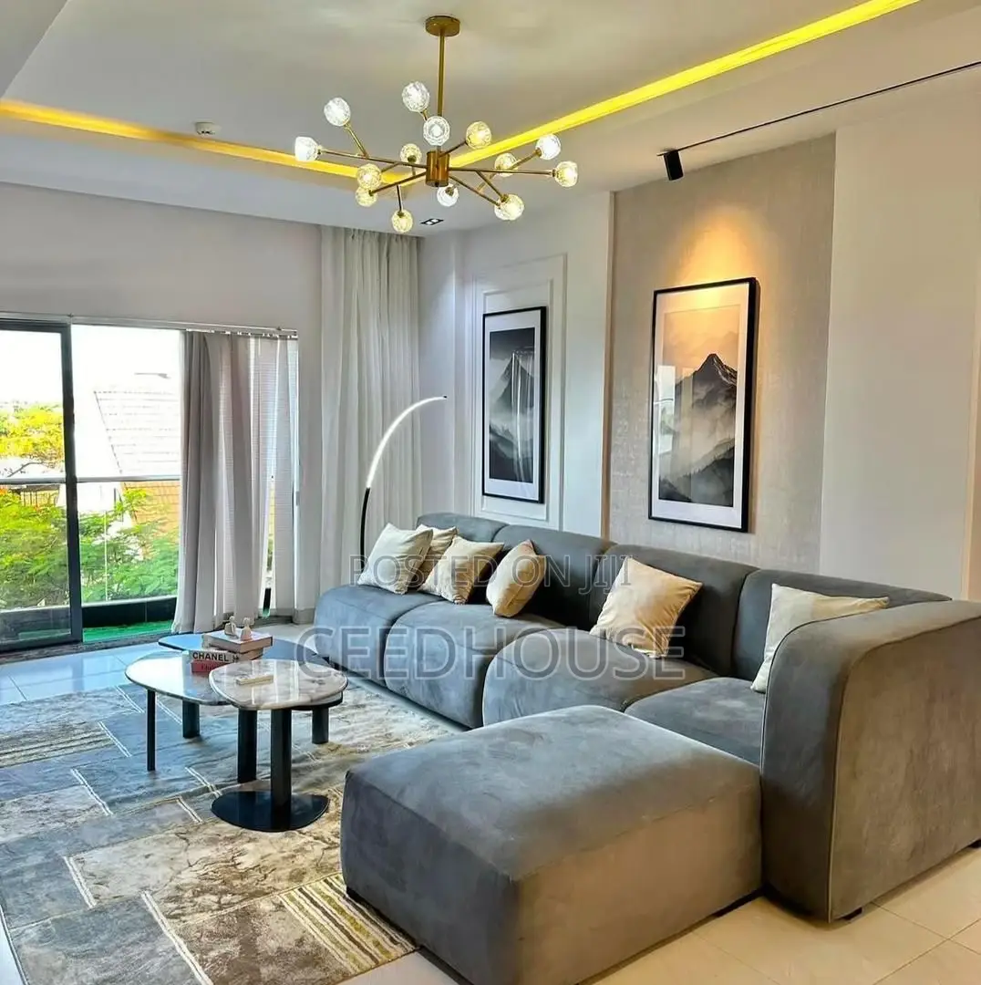 Luxurious 3/2 Bedroom Waterfront Apartment in Osborne Foreshore Estate