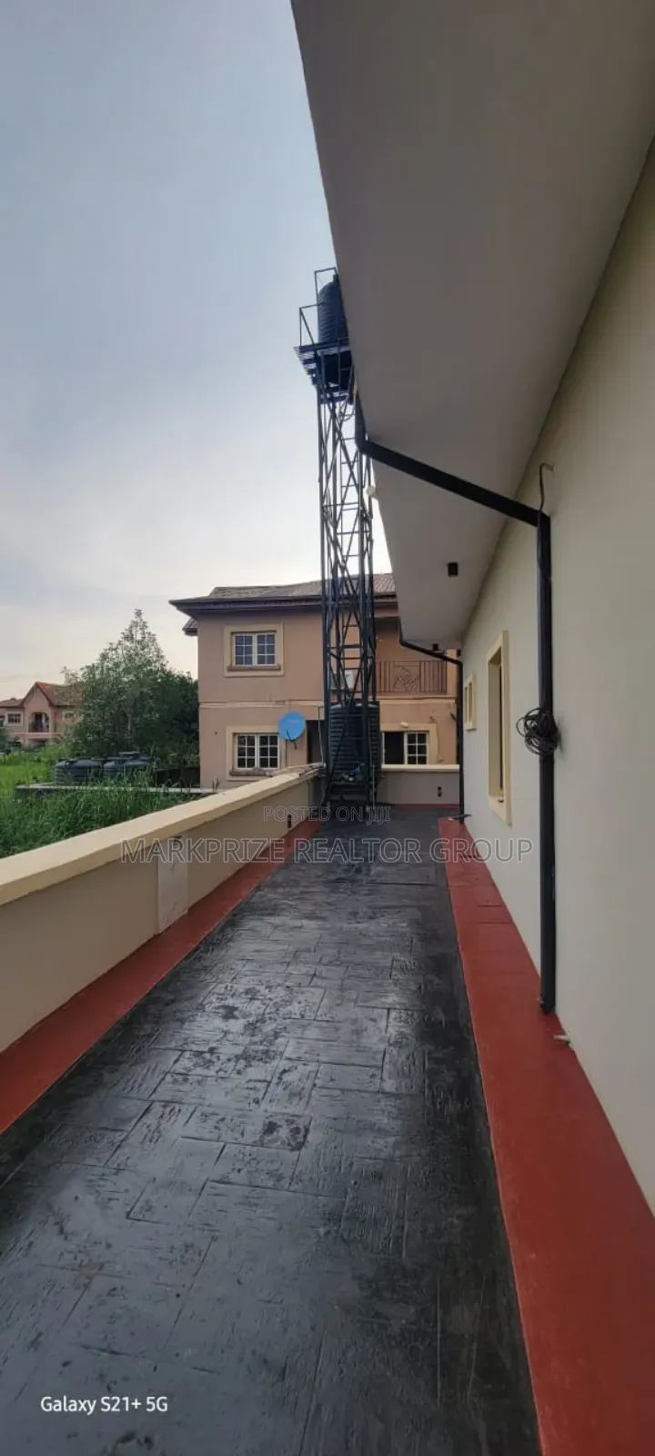 4bdrm Duplex in Lonex Estate, Isheri for sale in Isheri North