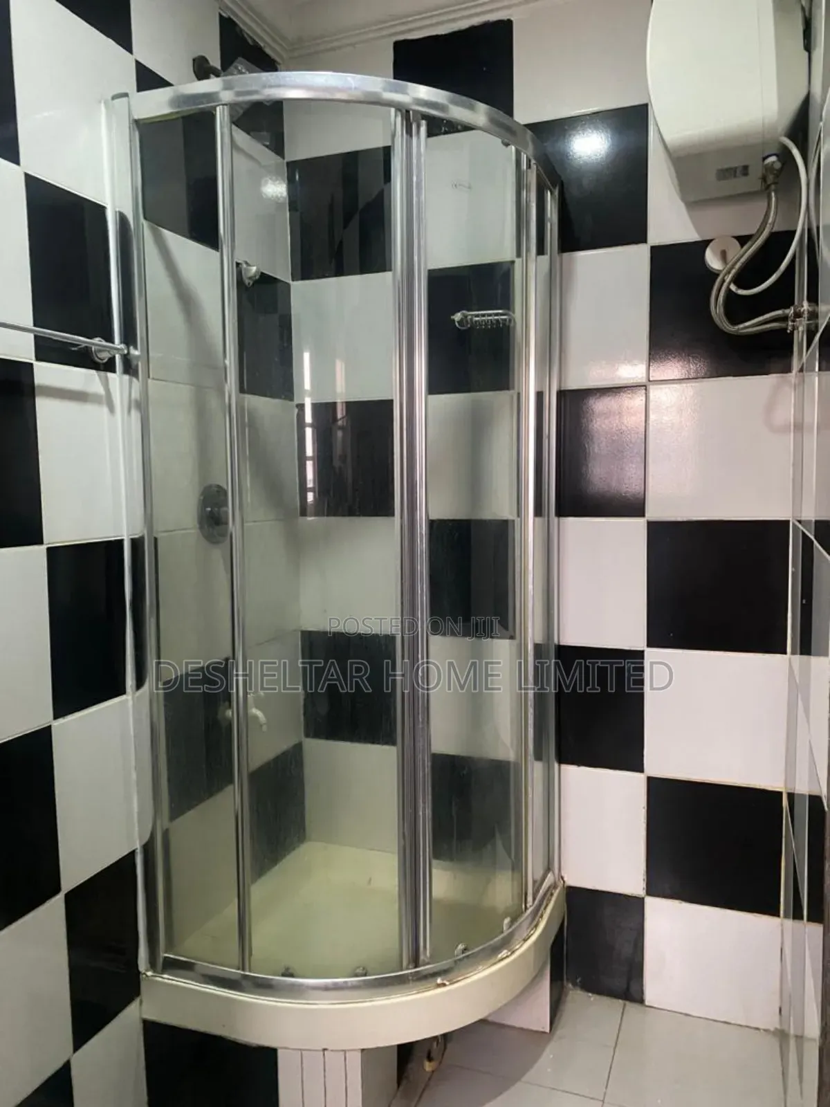 3bdrm Shared Apartment in Southern View Estate, Chevron for rent in Chevron