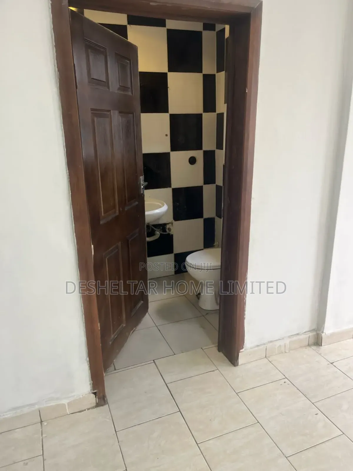 3bdrm Shared Apartment in Southern View Estate, Chevron for rent in Chevron