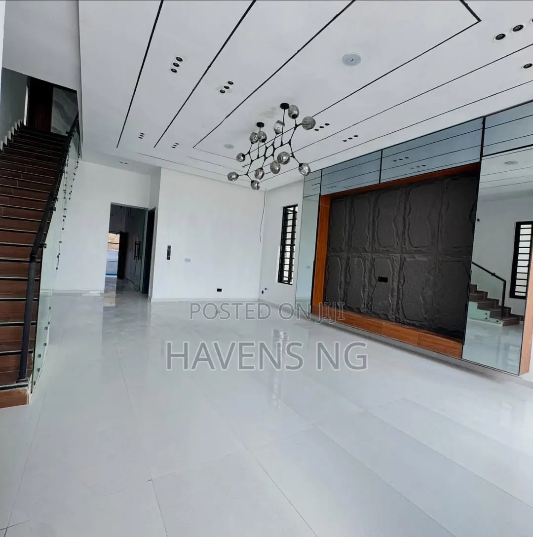 5bdrm Duplex in Abraham Adesanya Estate for sale in Abraham Adesanya Estate