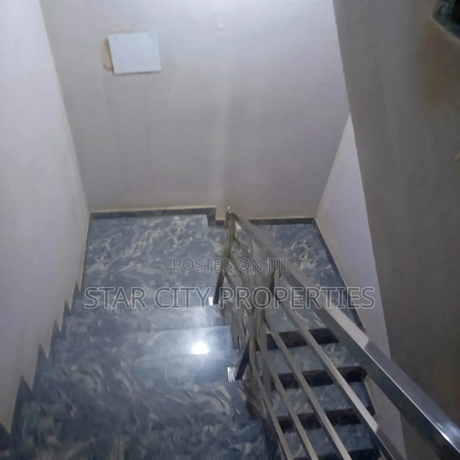 3bdrm Apartment in Ikeja GRA for sale in Ikeja GRA