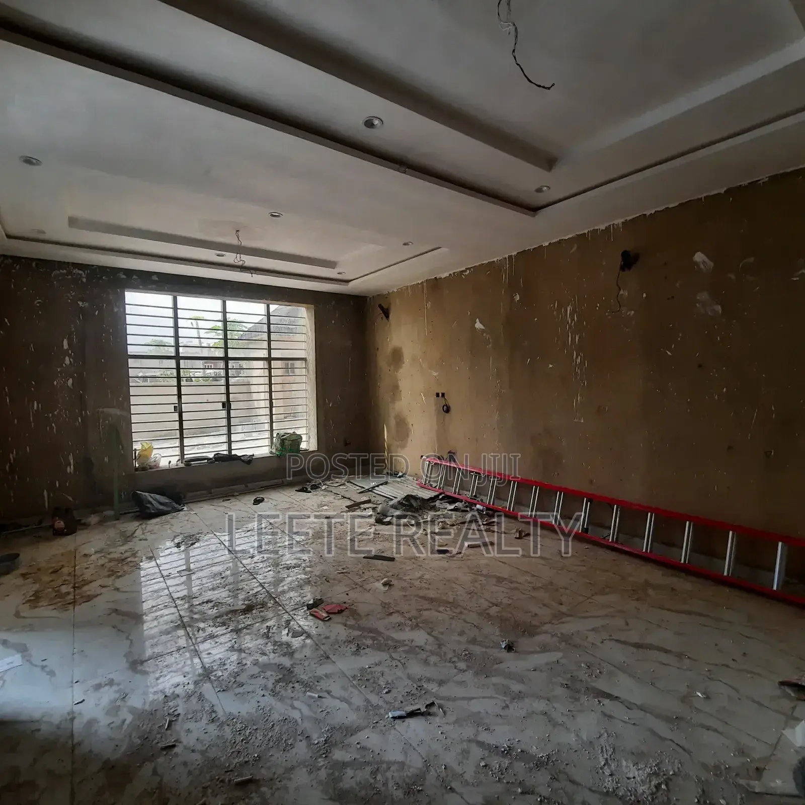 5bdrm Townhouse/Terrace in Wuye for sale in Wuye