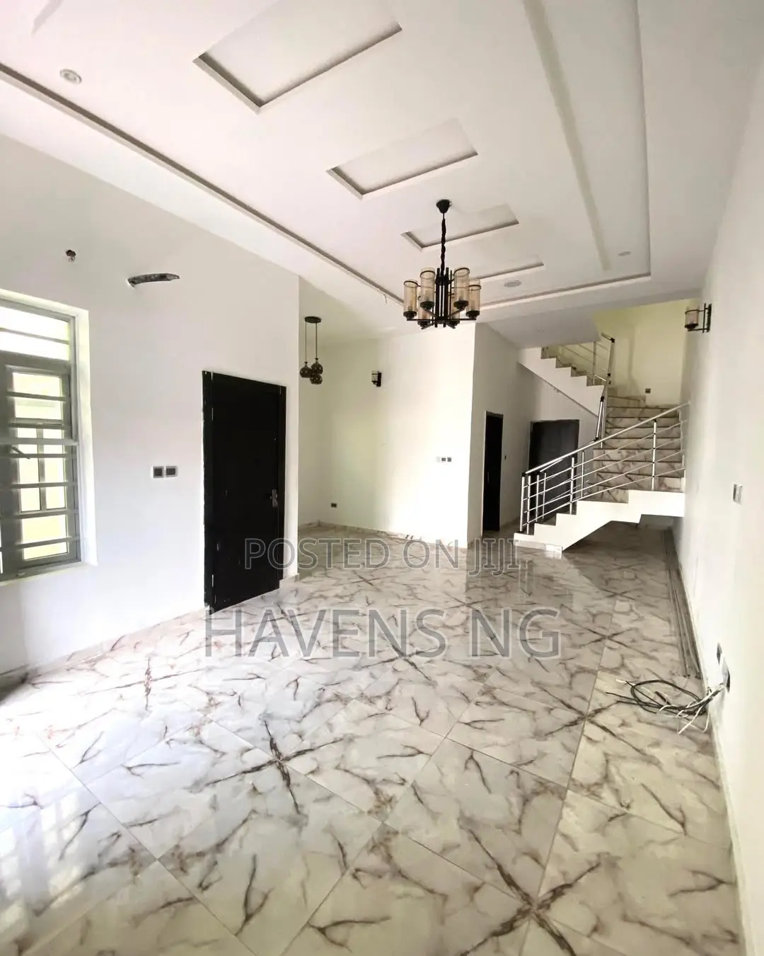 4bdrm Duplex in Agungi for sale in Agungi