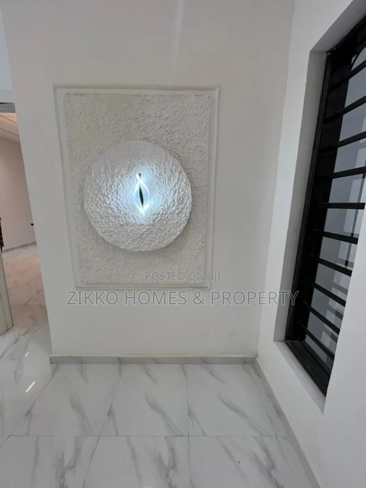 5bdrm Duplex in Chevron Drive, Lekki for sale in Lekki