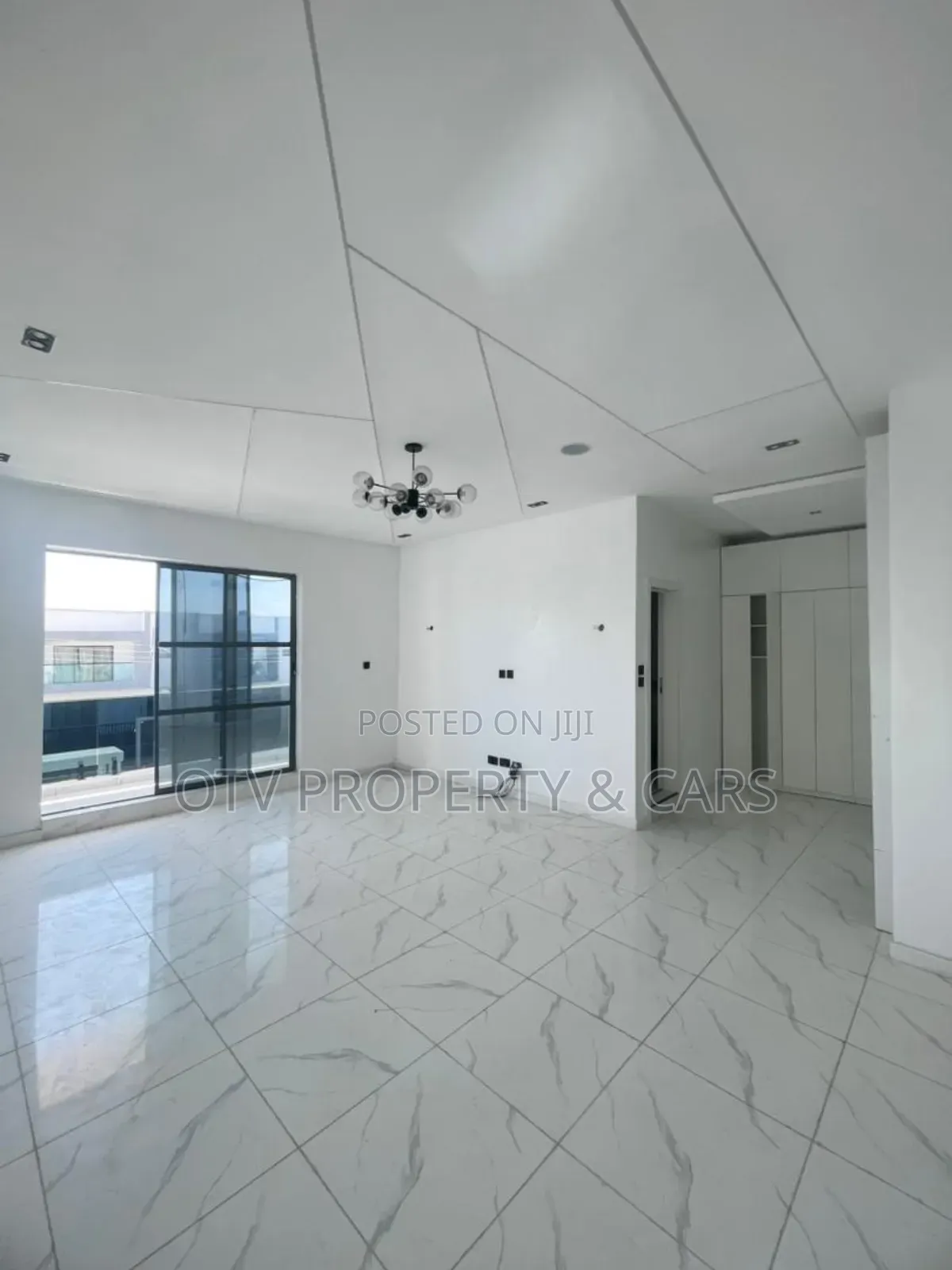 Furnished 5bdrm Duplex in Ikota for sale in Ikota