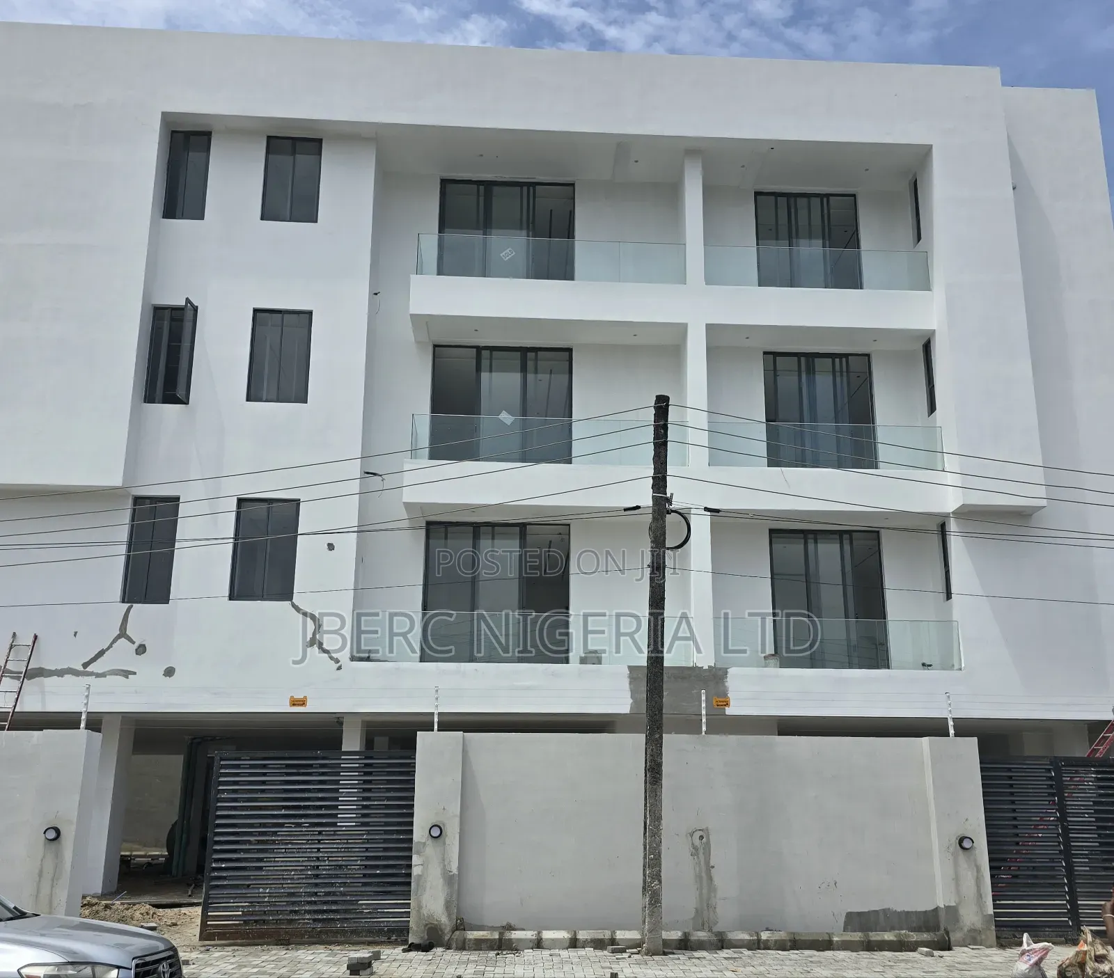 2bdrm Apartment in Oniru By Lekki Right, Victoria Island for sale in Victoria Island