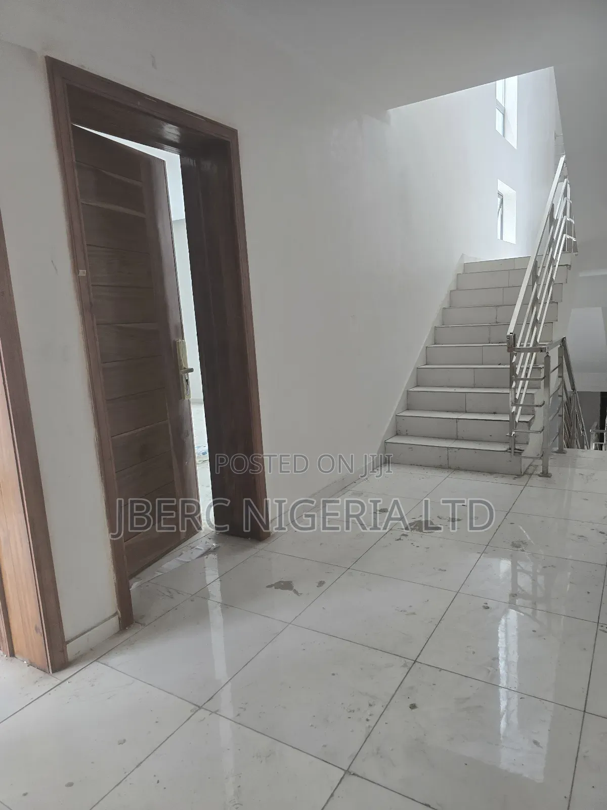 2bdrm Apartment in Oniru By Lekki Right, Victoria Island for sale in Victoria Island