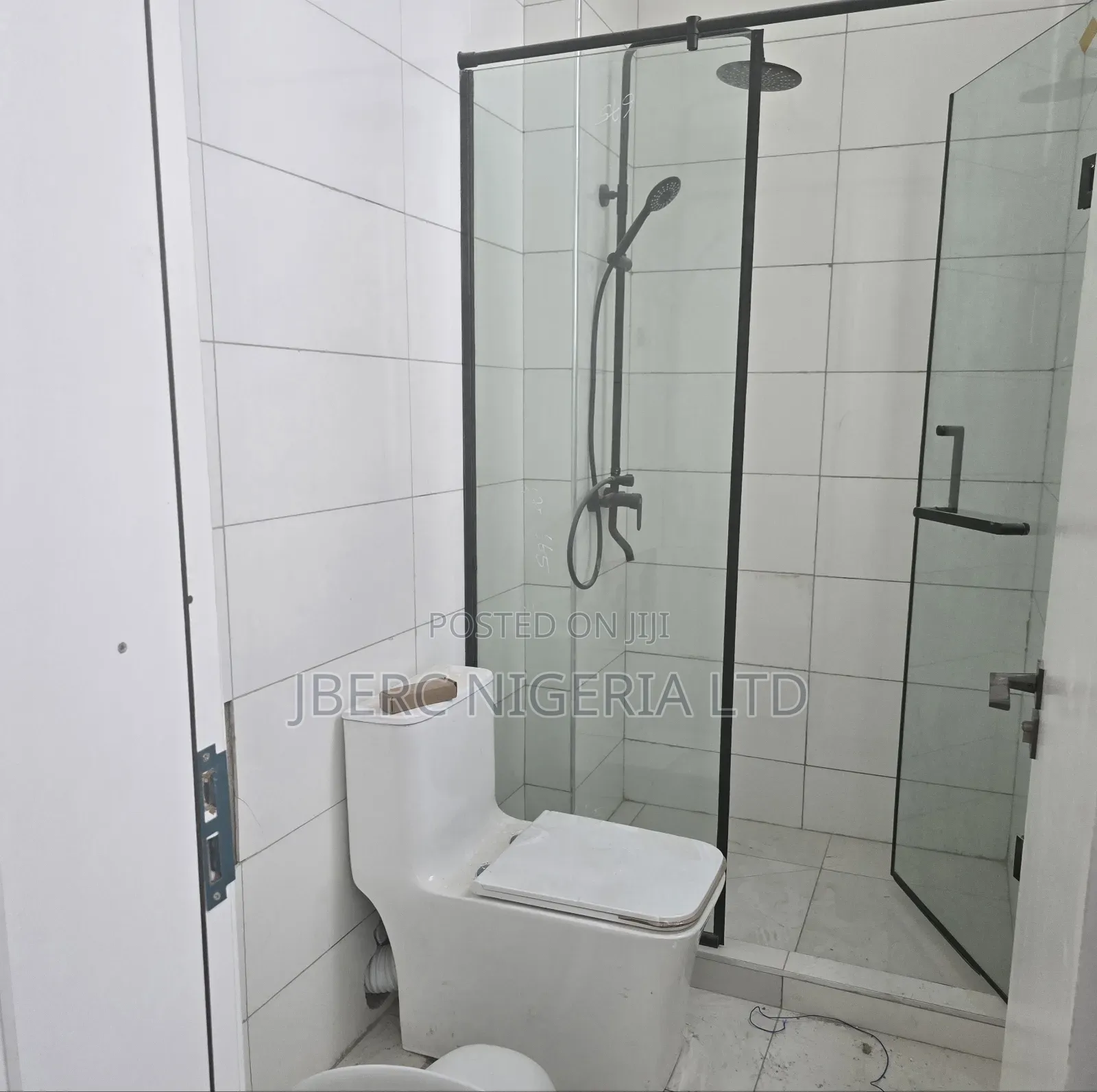 2bdrm Apartment in Oniru By Lekki Right, Victoria Island for sale in Victoria Island