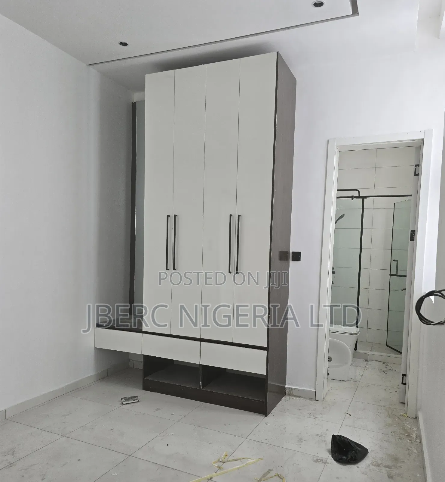 2bdrm Apartment in Oniru By Lekki Right, Victoria Island for sale in Victoria Island
