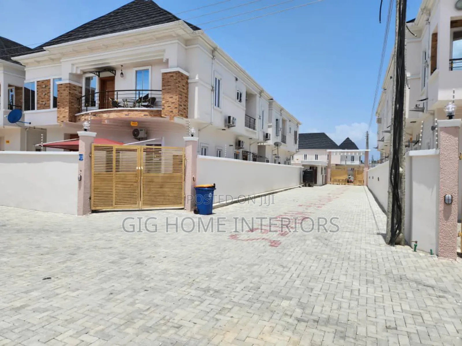 5bdrm Duplex in Ikota Gra for sale in Ikota