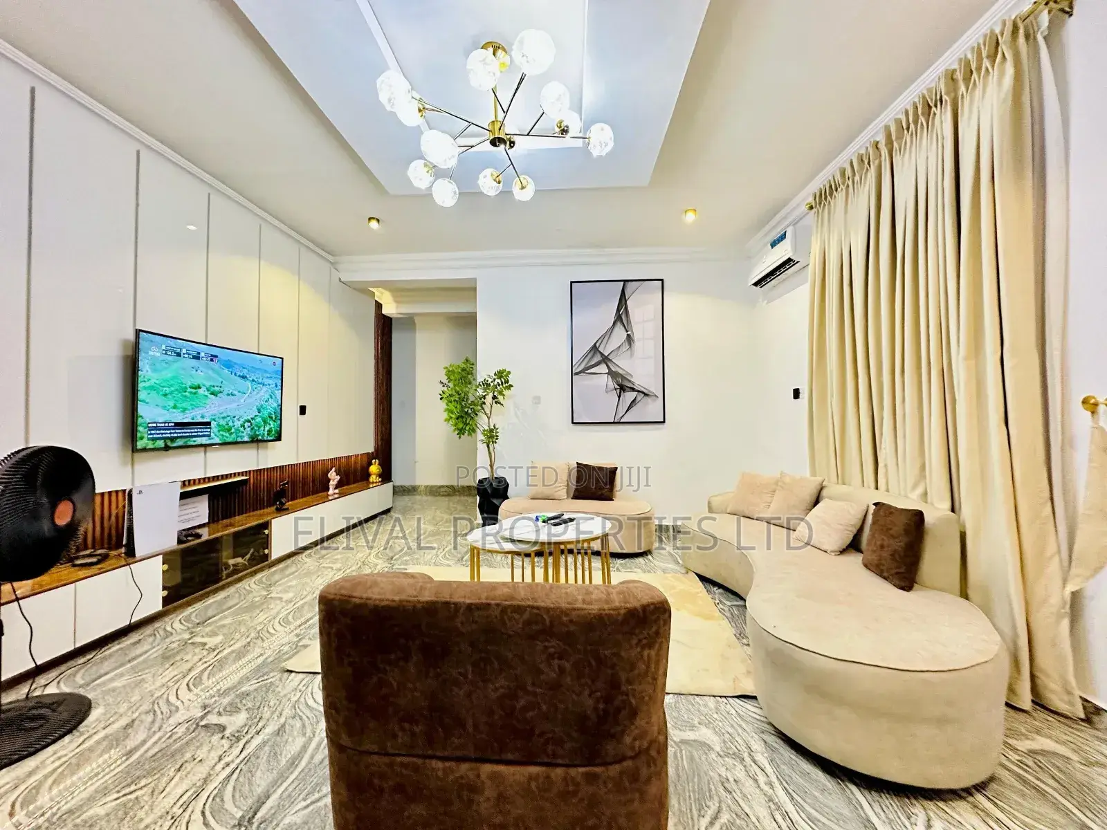 Luxury 2 Bedroom Serviced Apartment With Ps5 in Jahi