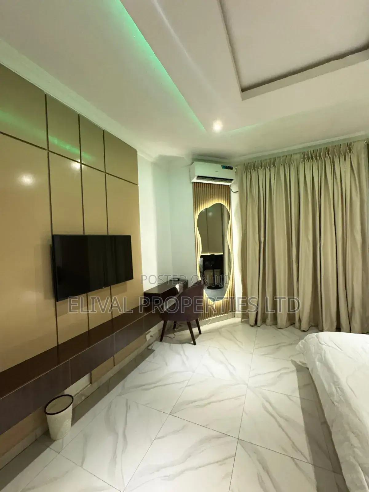 Luxury 2 Bedroom Serviced Apartment With Ps5 in Jahi