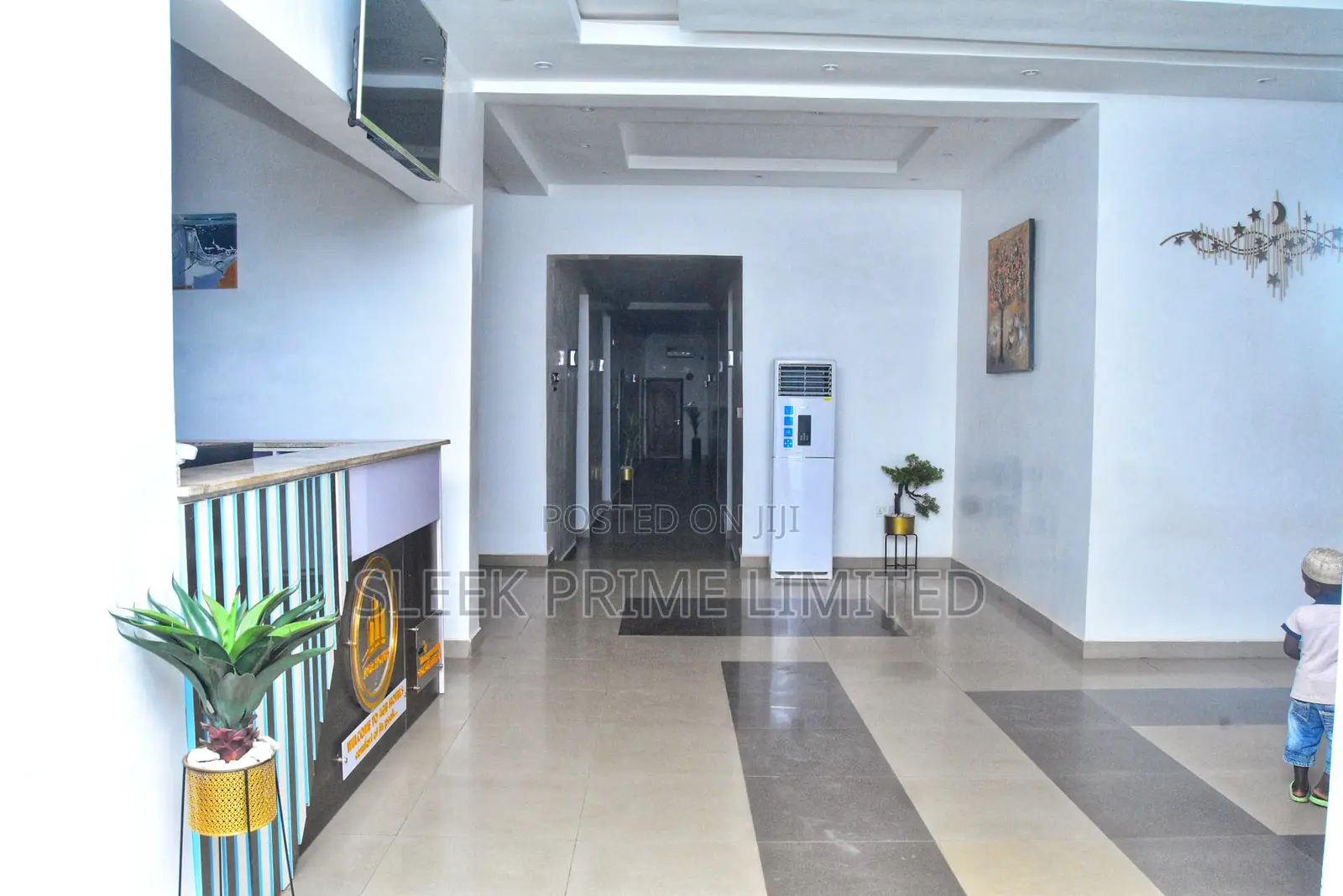 Furnished 18bdrm Mansion in Karu for sale in Karu