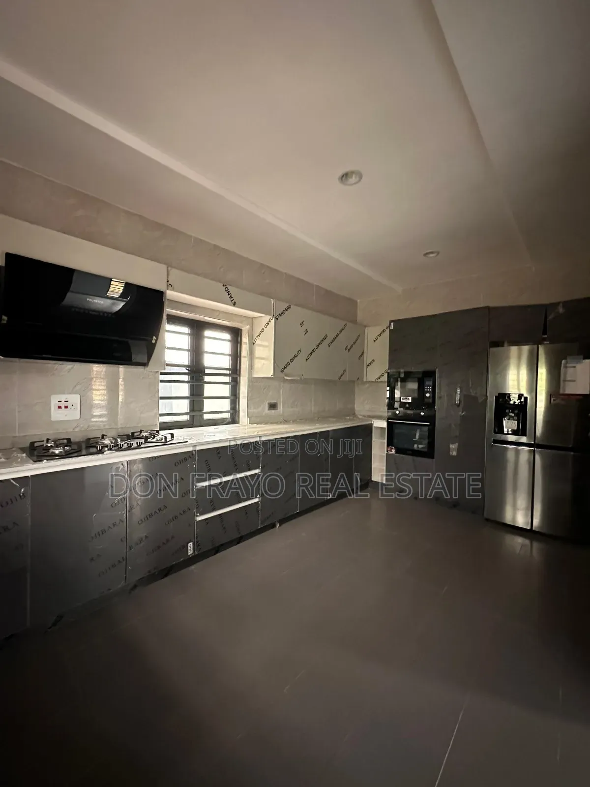 4bdrm Duplex in Onireke Gra, Jericho for sale in Jericho