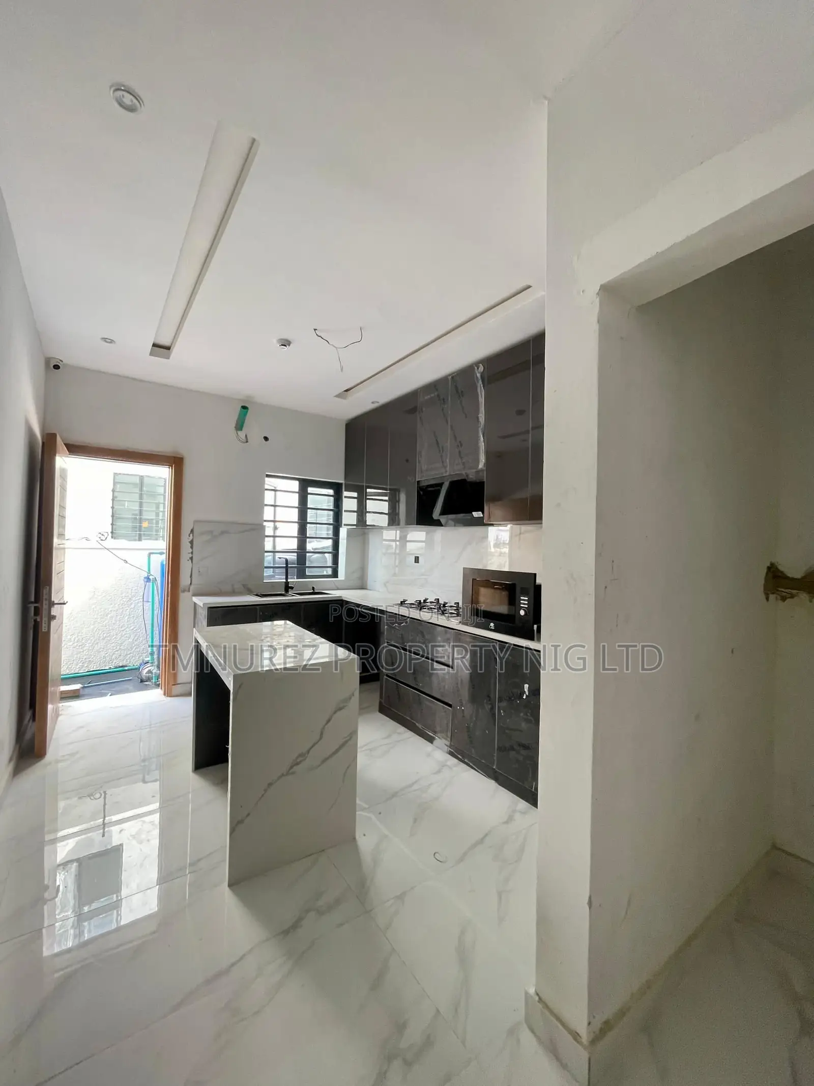 4bdrm Duplex in Badore for sale in Ado / Ajah