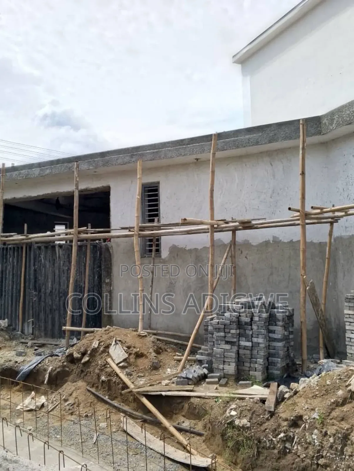 100 SQM Shop for Sale in Abraham Adesanya Estate