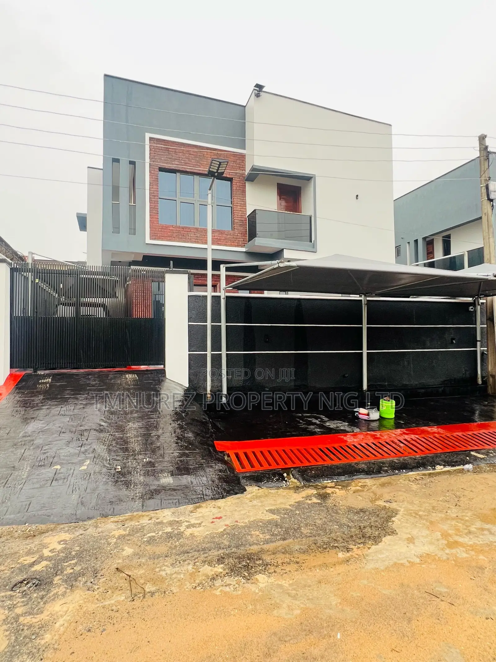4bdrm Duplex in Agege, Oko-Oba for sale in Oko-Oba