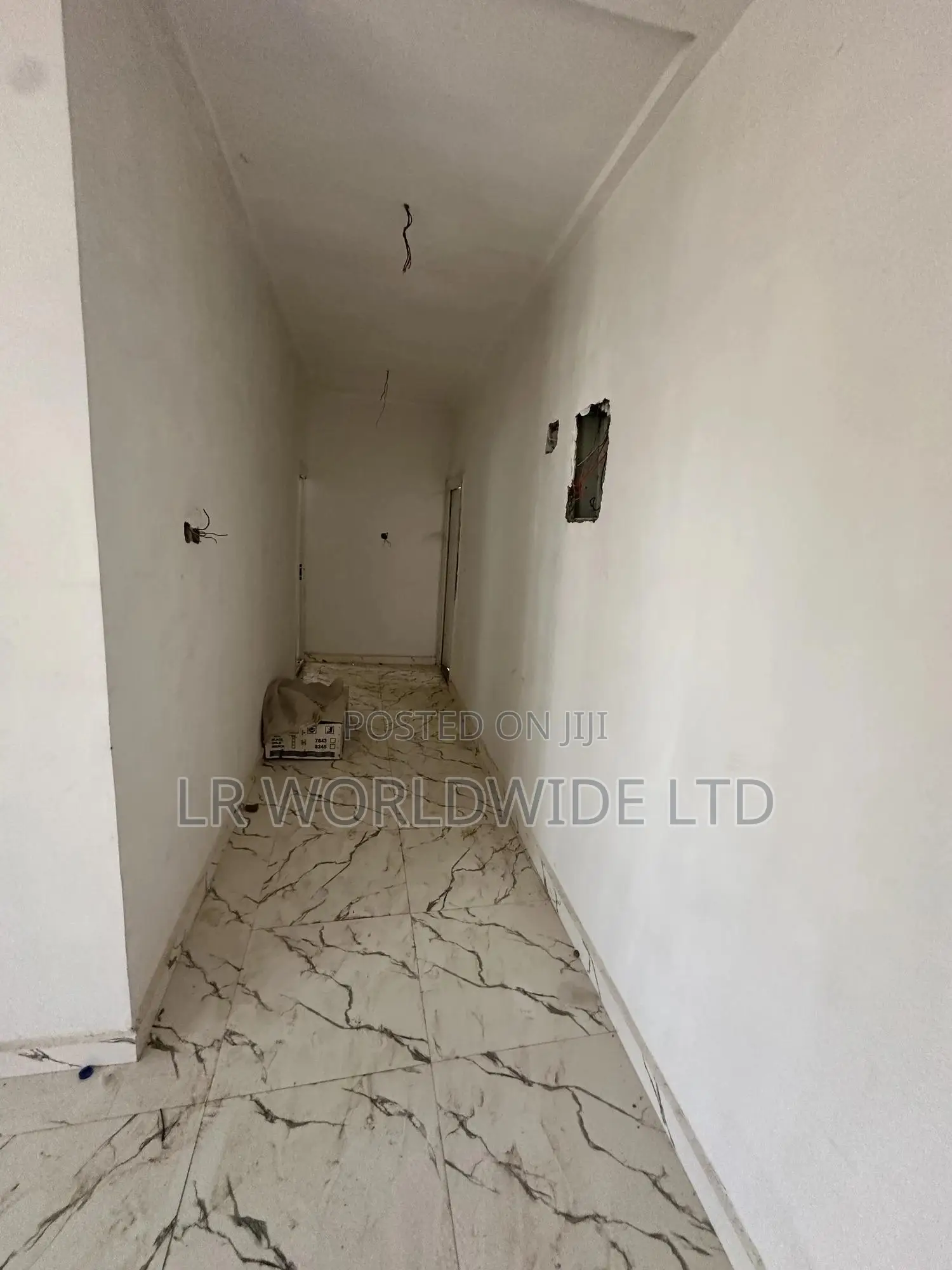 3bdrm Block of Flats in Lugbe District for sale in Lugbe District