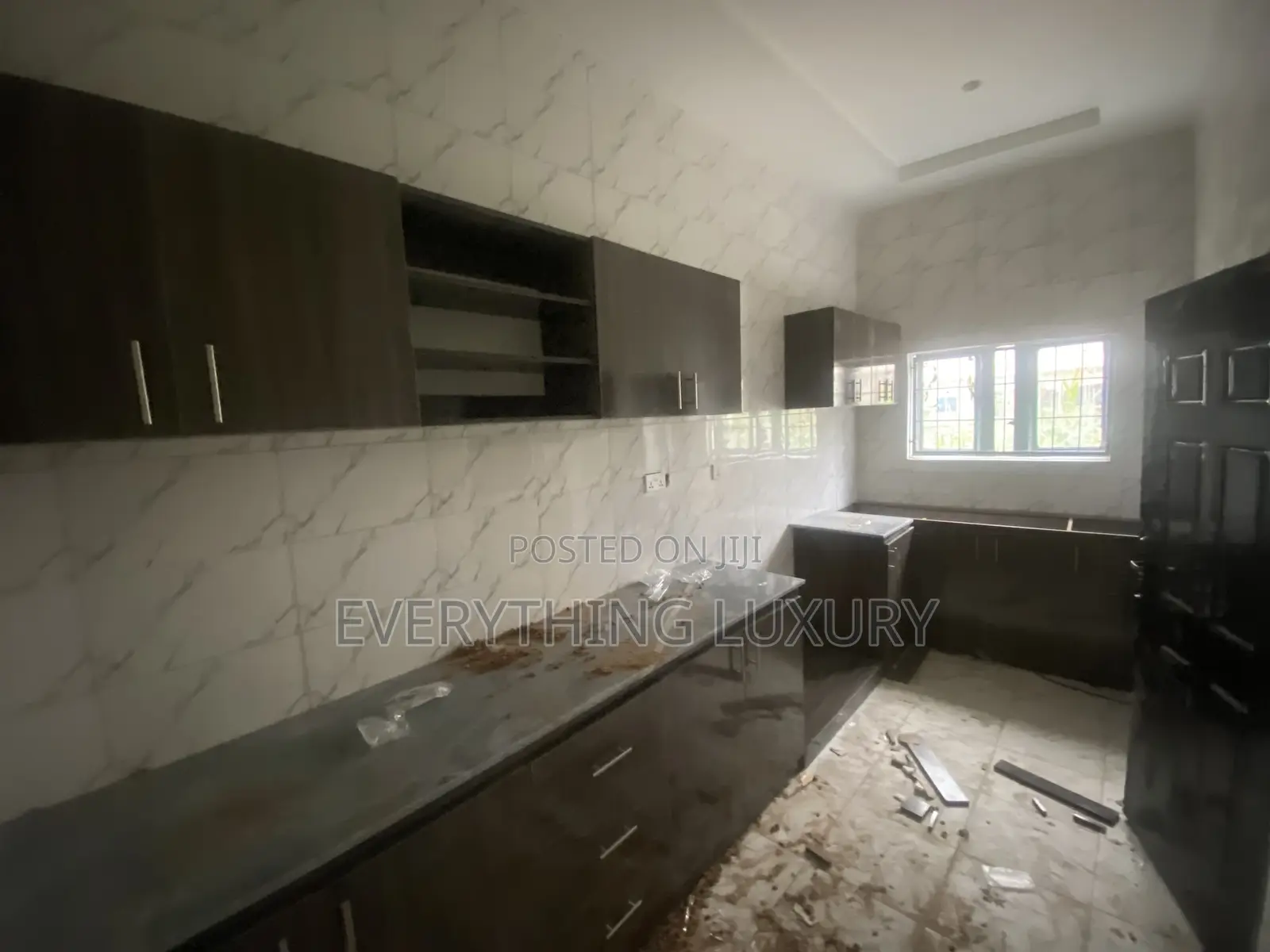 2bdrm Townhouse / Terrace in Ushafa for rent in Ushafa