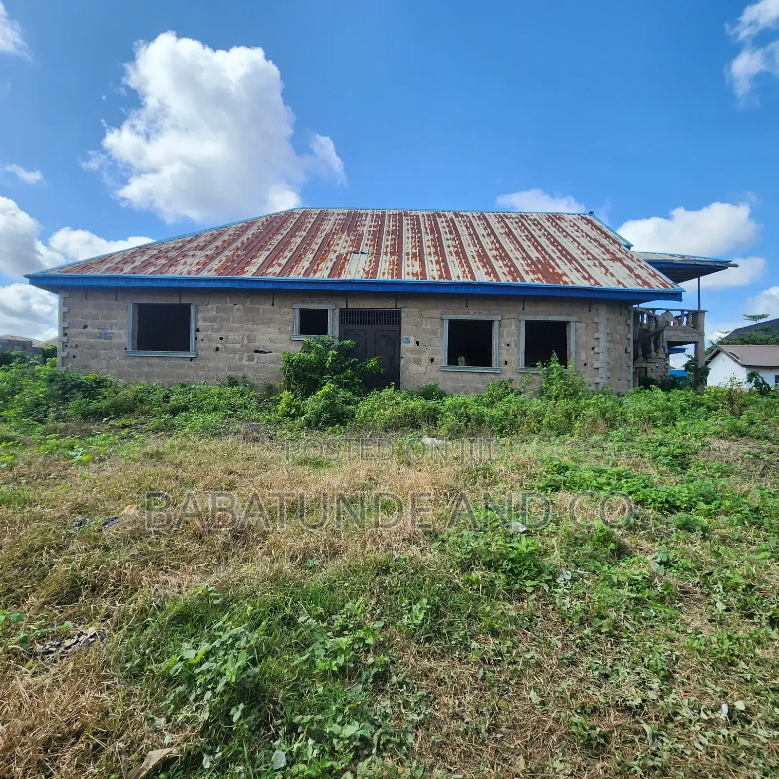 4bdrm Bungalow In Ido For Sale in Ido