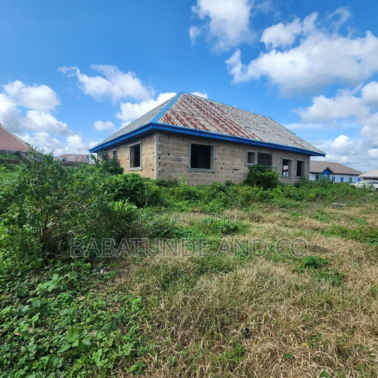4bdrm Bungalow In Ido For Sale in Ido