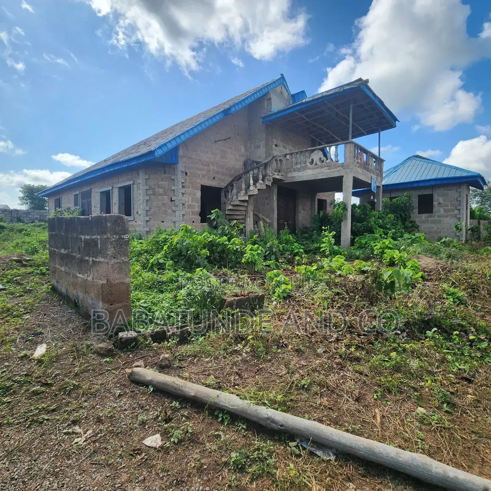 4bdrm Bungalow In Ido For Sale in Ido