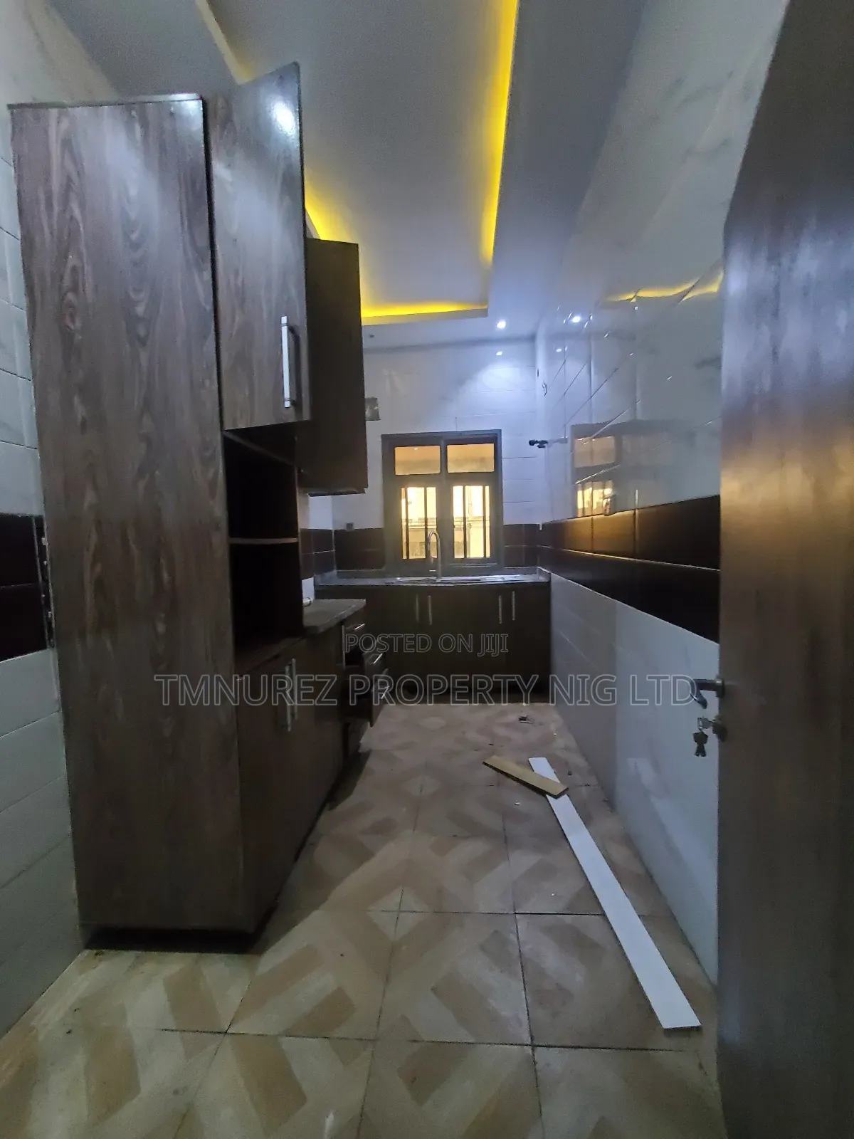 3bdrm Apartment in Lekki Phase1 for rent in Lekki Phase 1