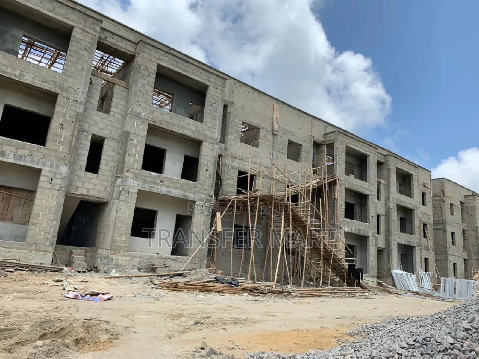 5bdrm Townhouse/Terrace in Mabushi for sale in Mabushi