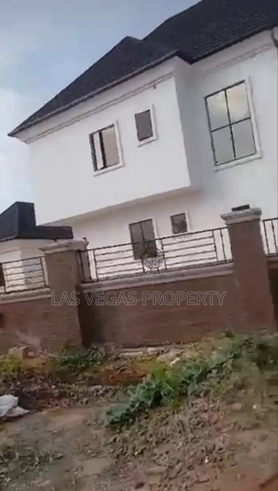 4bdrm Duplex in Graceland Estate, Owerri for sale in Owerri