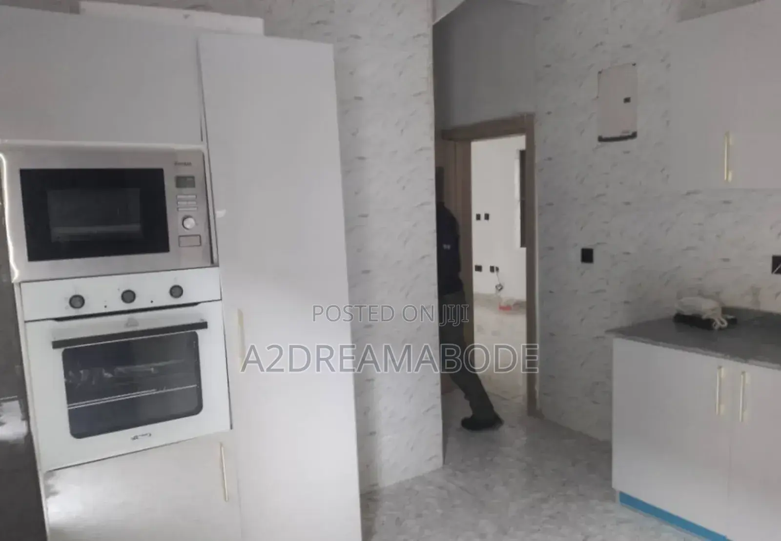 4bdrm Duplex in Opebi, Ikeja for rent in Ikeja