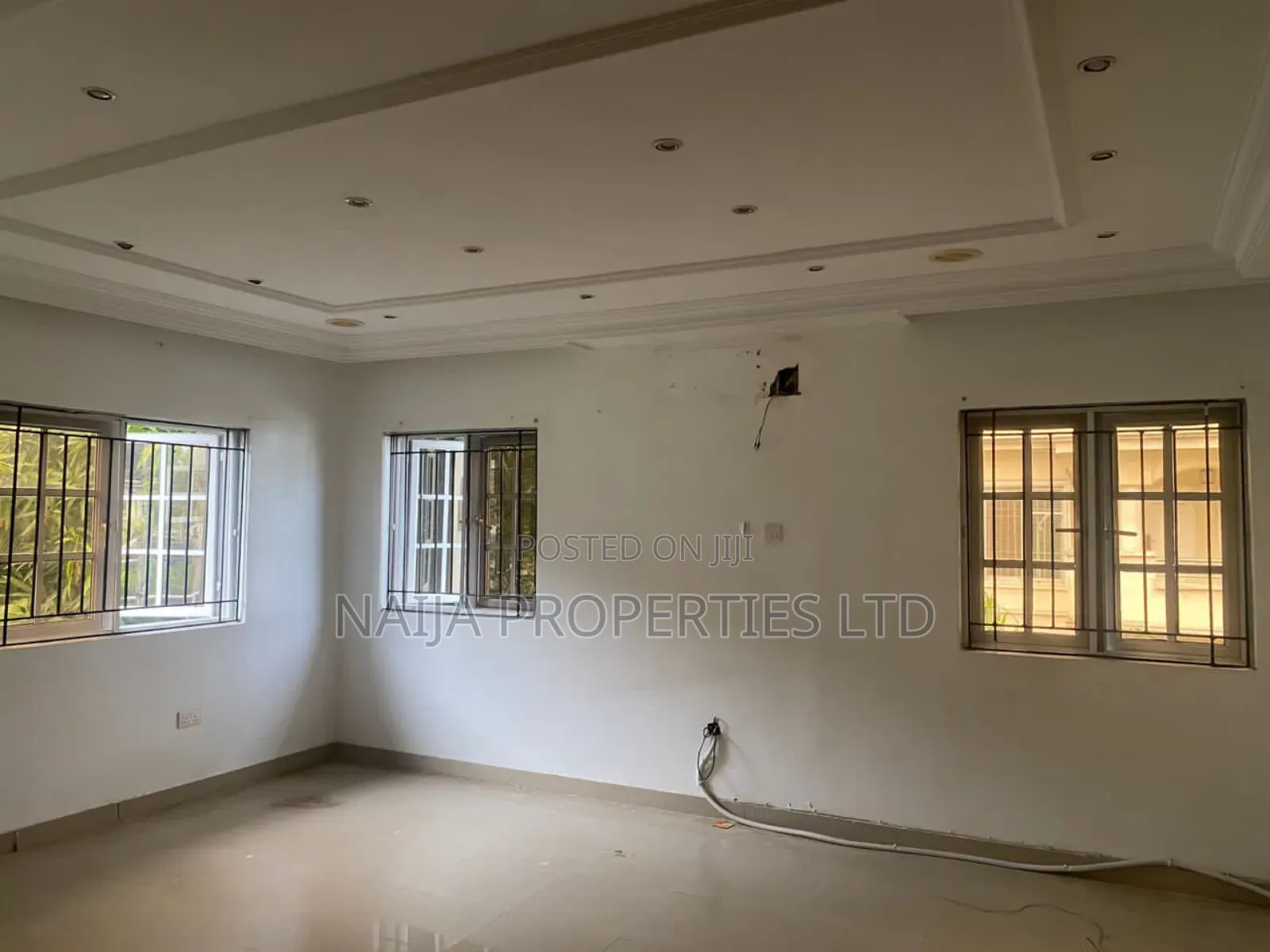 5bdrm Duplex in Carltongate, Lekki for sale in Lekki