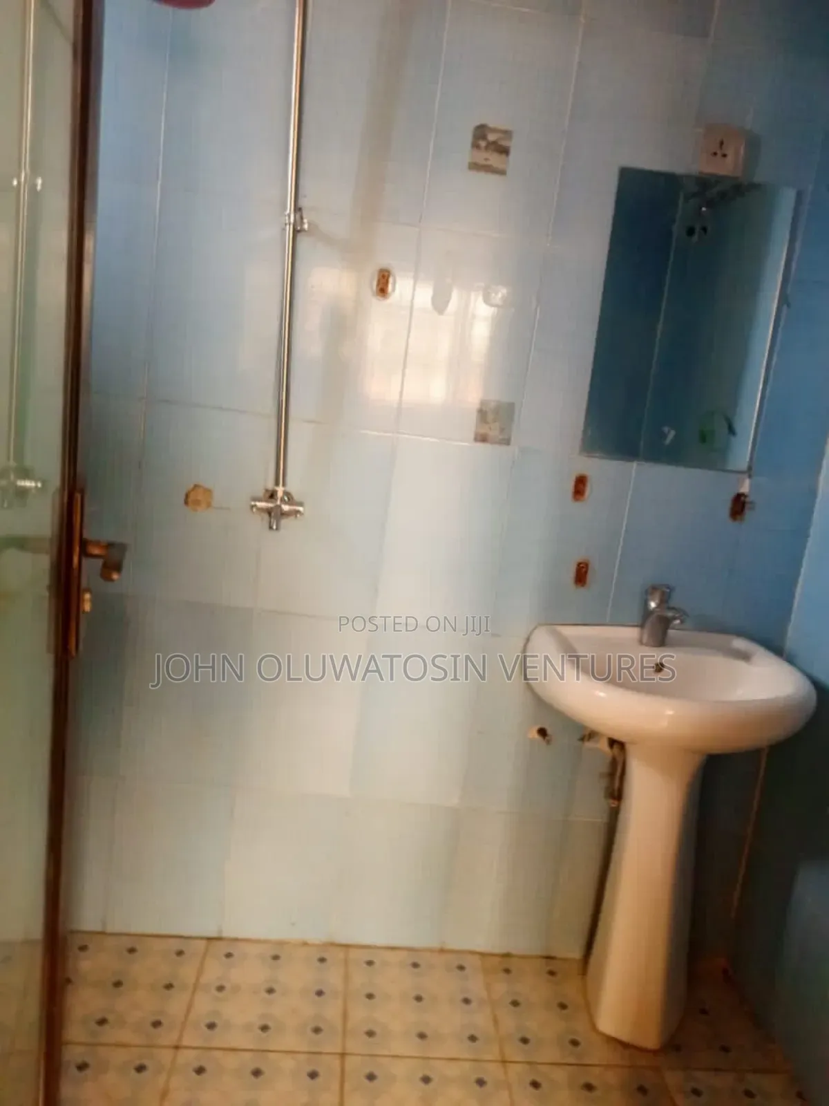 3bdrm Bungalow in Elewuro, Akobo for rent in Akobo