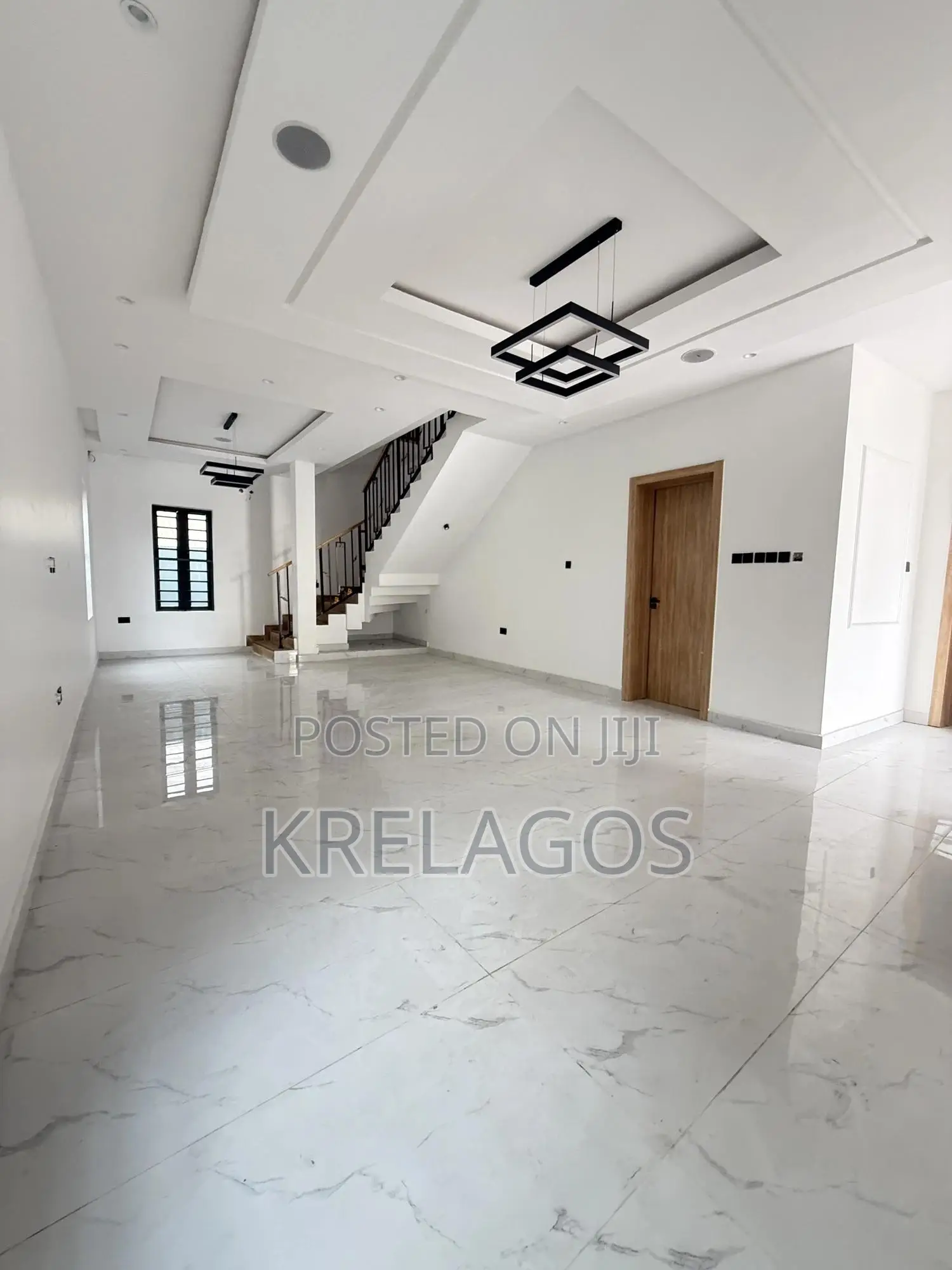 4bdrm Duplex in Sangotedo for sale in Sangotedo