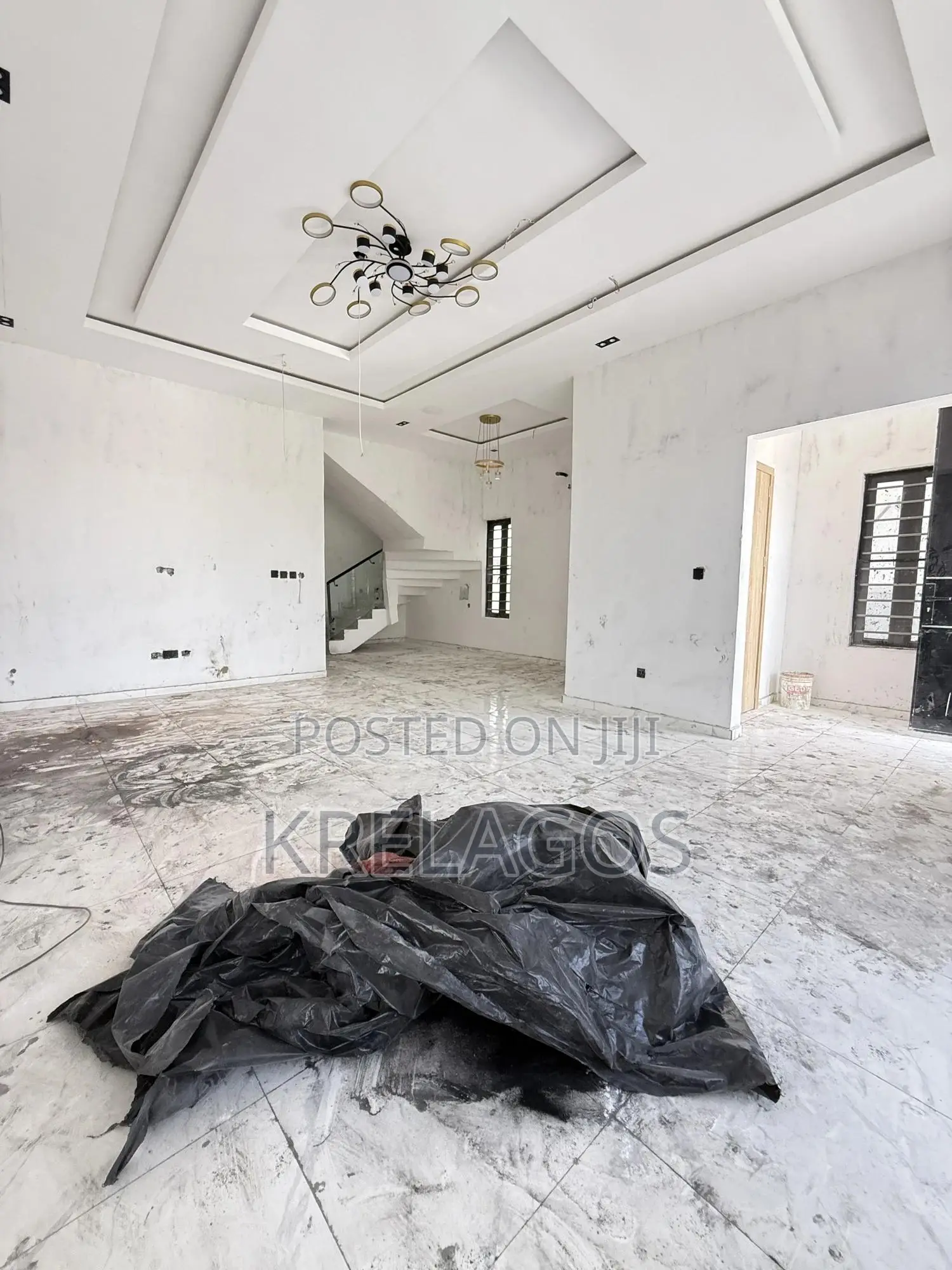 5bdrm Duplex in Sangotedo for sale in Sangotedo
