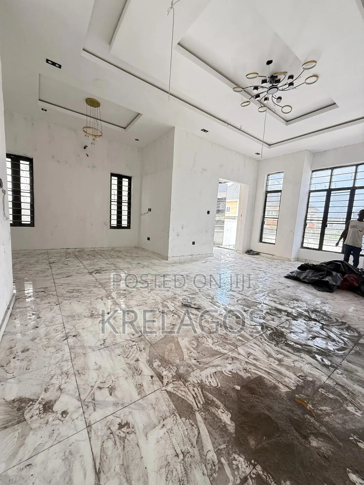 5bdrm Duplex in Sangotedo for sale in Sangotedo