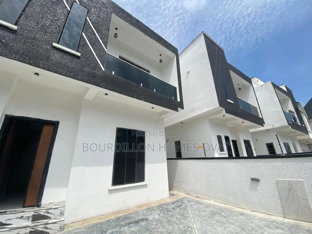 4bdrm Duplex in Lekki for sale in Lekki