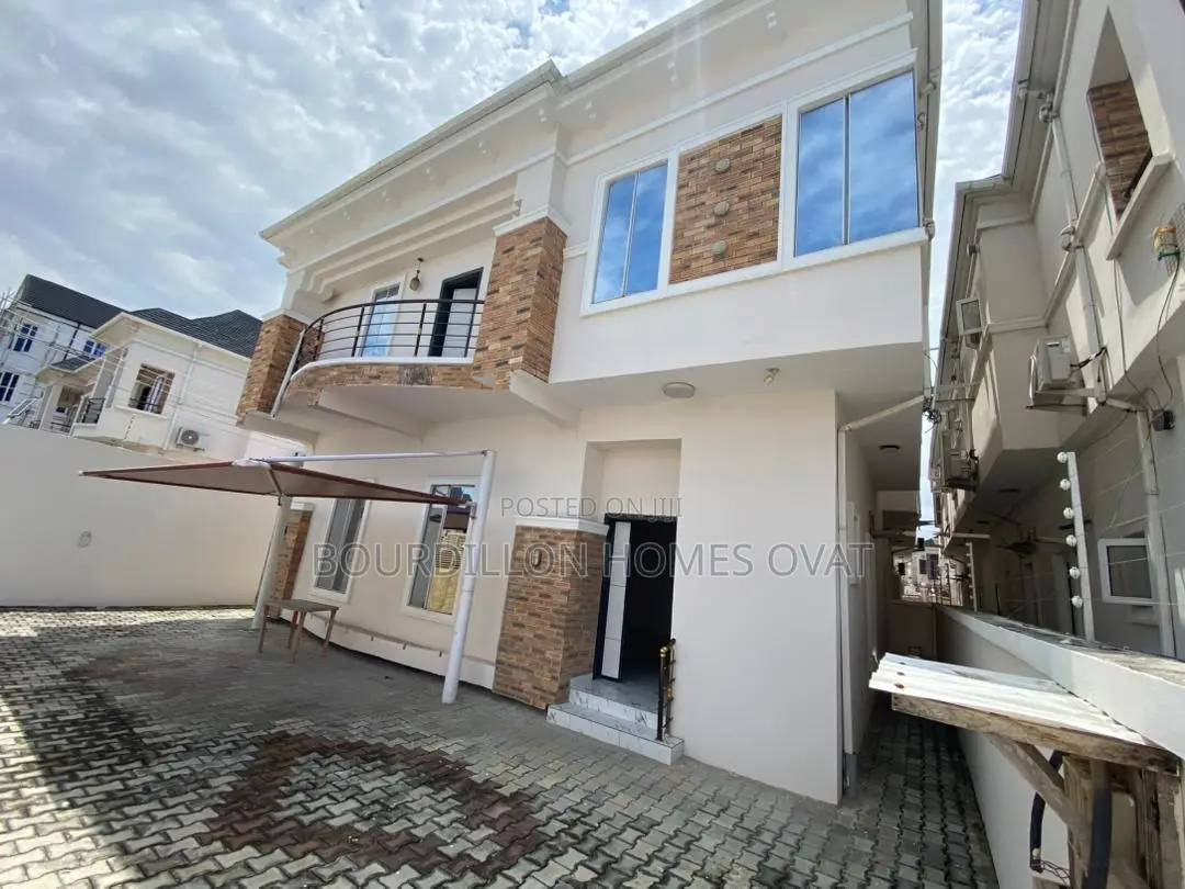 5bdrm Apartment in Lekki for sale in Lekki
