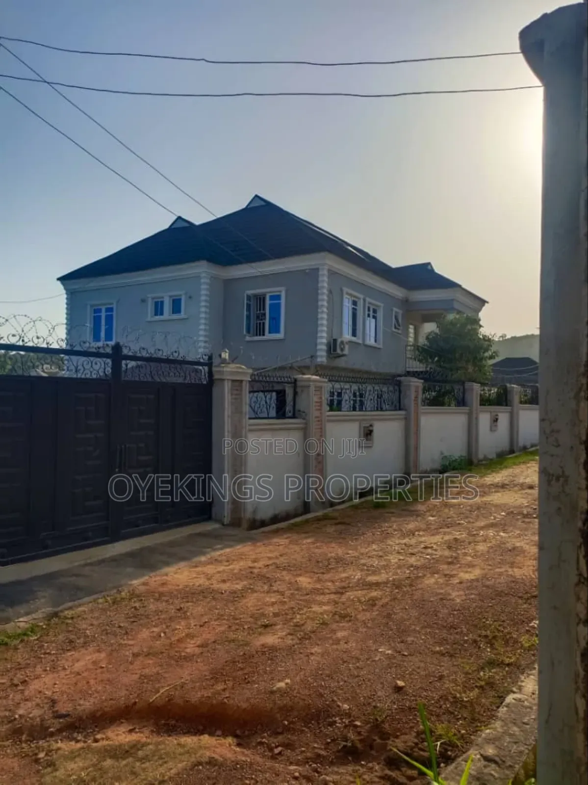 6bdrm Duplex in Mogana, Akala Express for sale in Akala Express