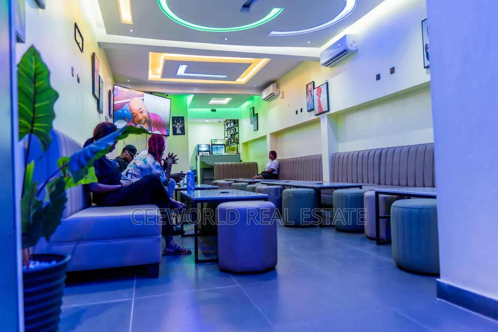 Furnished 20bdrm Apartment in Oluyole Main Estate for rent in Oluyole Estate