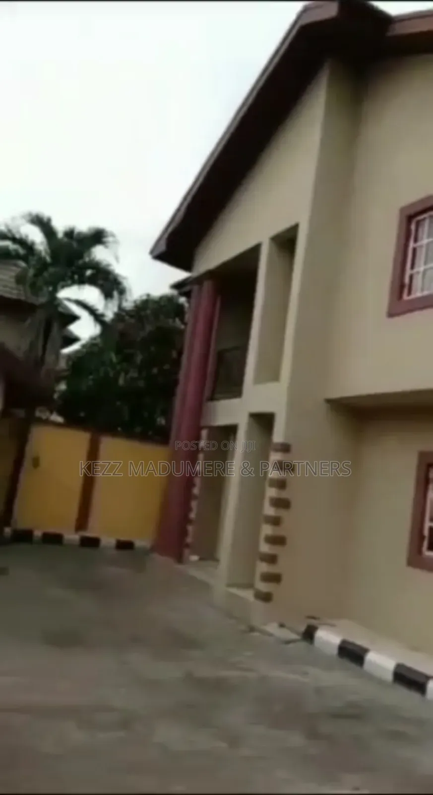 8bdrm Duplex in Woji Port Harcourt for sale in Port-Harcourt