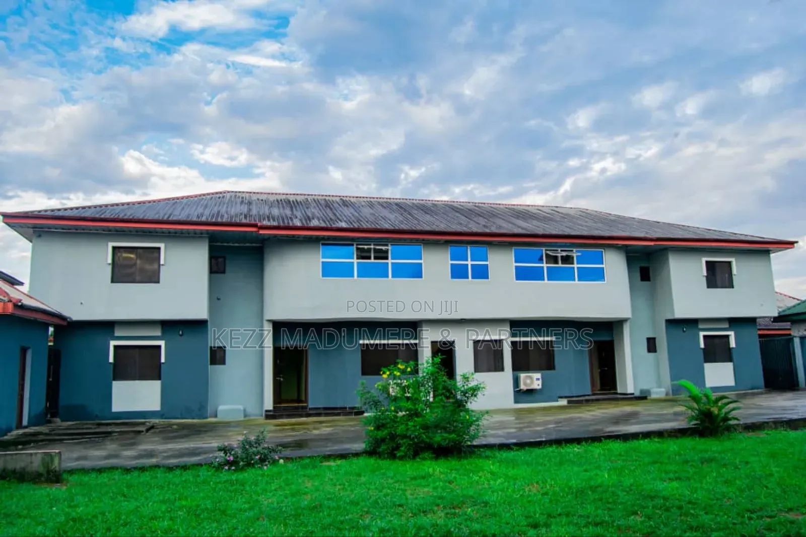 For Sale: Cofo Renovated 16 Rooms Hotel at Rumudara Ph in Port-Harcourt