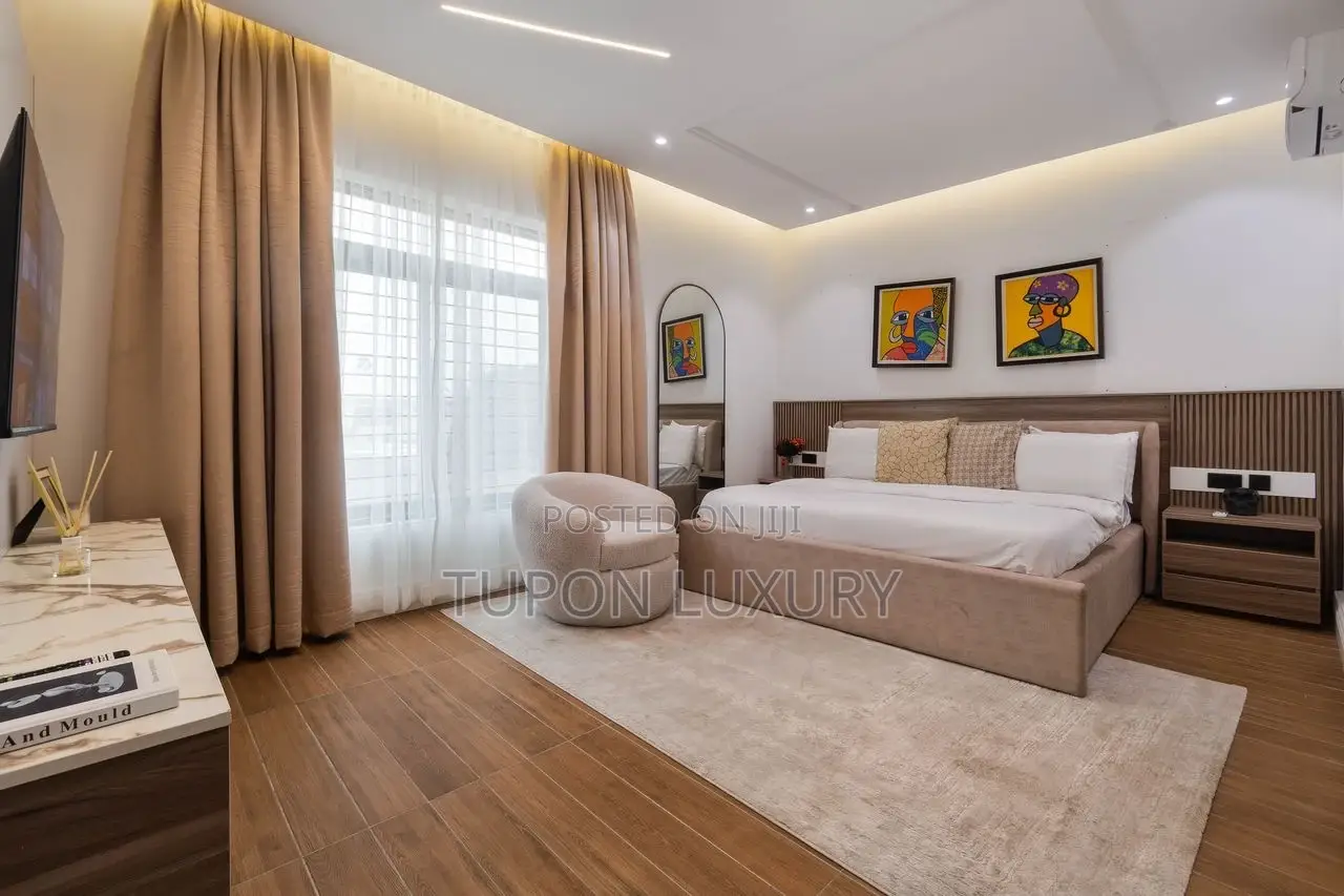 Luxury 4bedroom Self Compound With Private Pool, Ps5, Piano in Lagos State