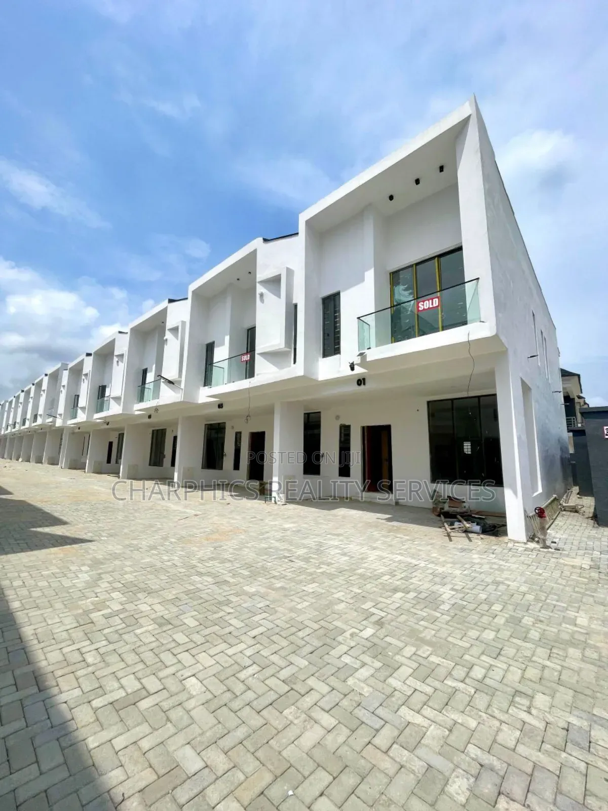 Furnished 4bdrm Duplex in Lekki for sale in Lekki