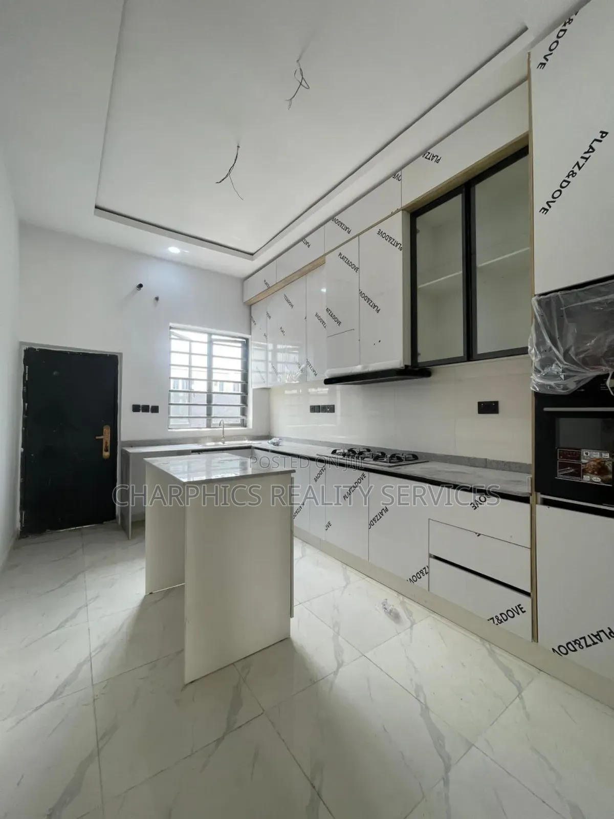 Furnished 4bdrm Duplex in Lekki for sale in Lekki