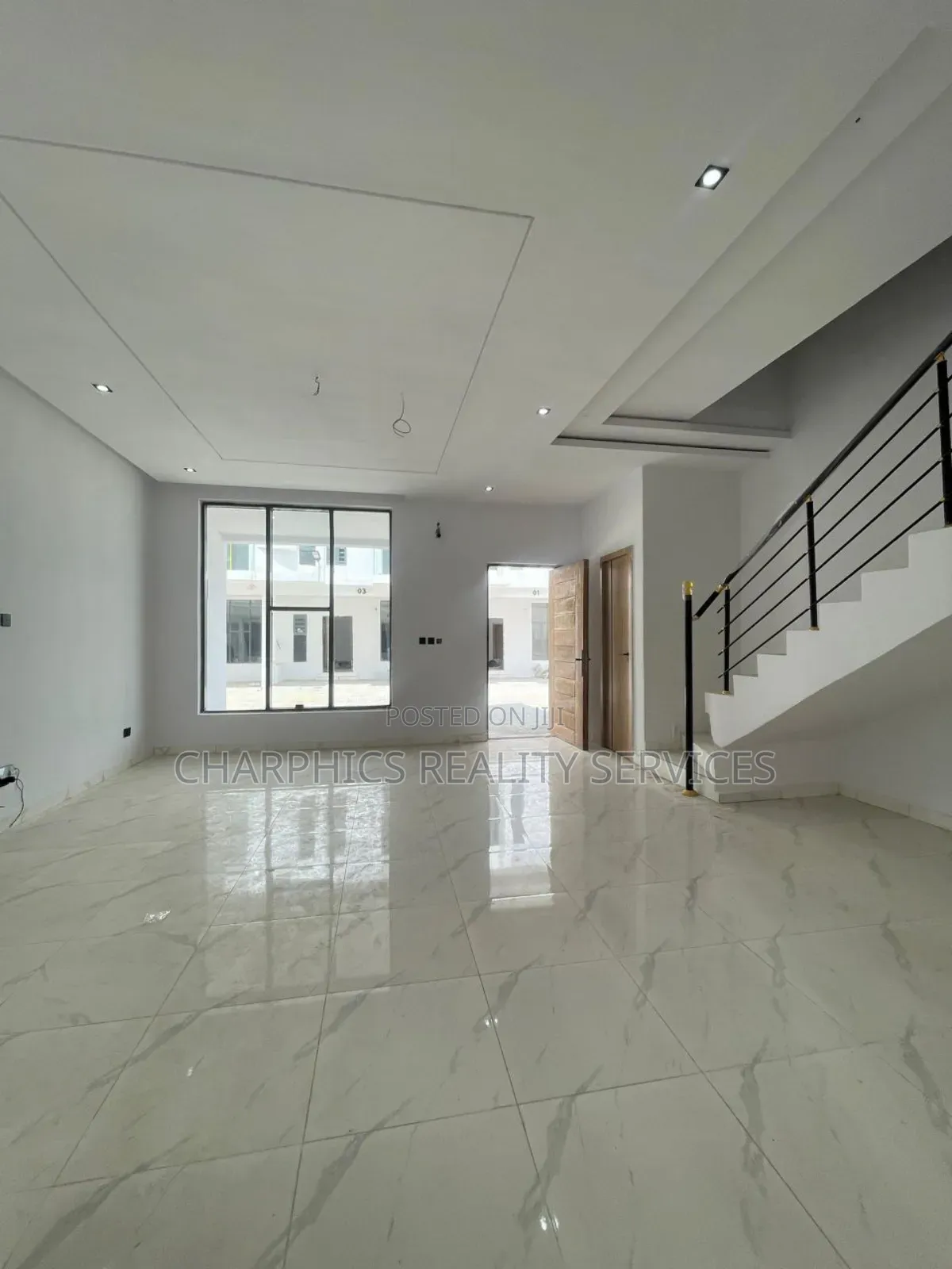 Furnished 4bdrm Duplex in Lekki for sale in Lekki